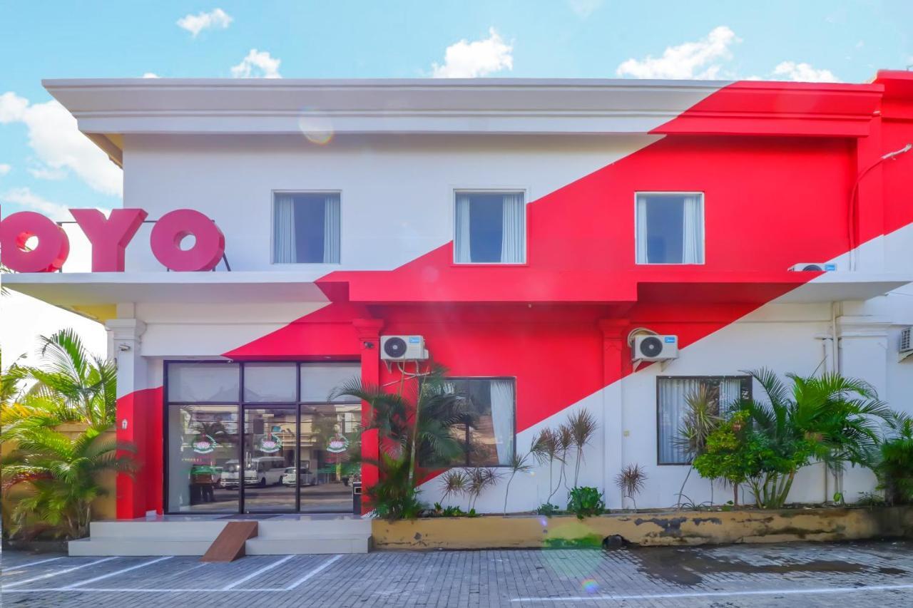 Oyo 1684 Marina Suite Apartment Bali Sanur Buitenkant foto