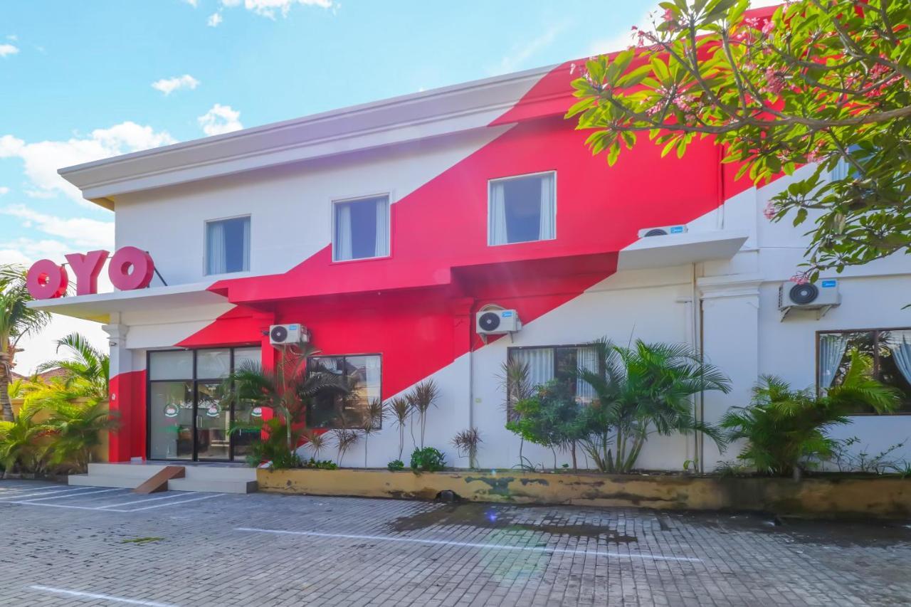 Oyo 1684 Marina Suite Apartment Bali Sanur Buitenkant foto